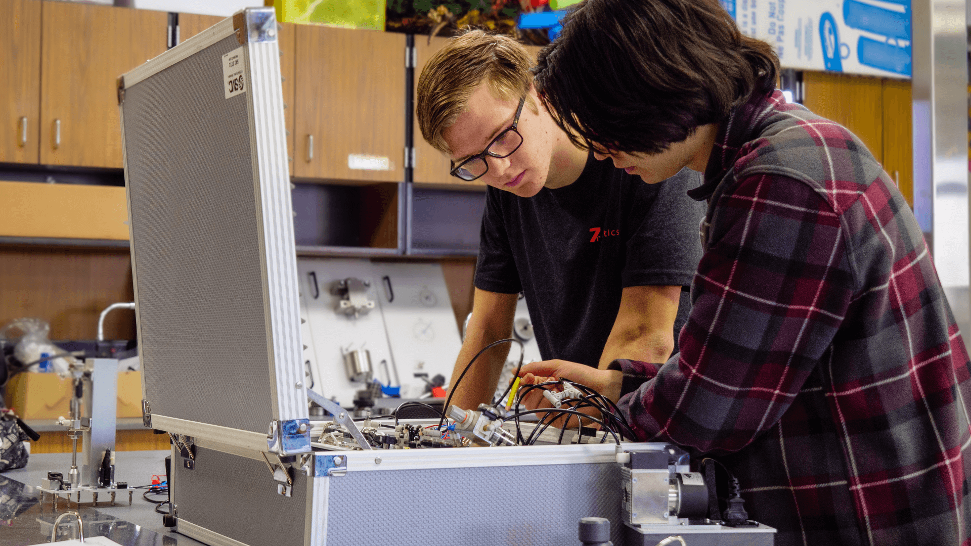 https://umpqua.edu/mechatronics